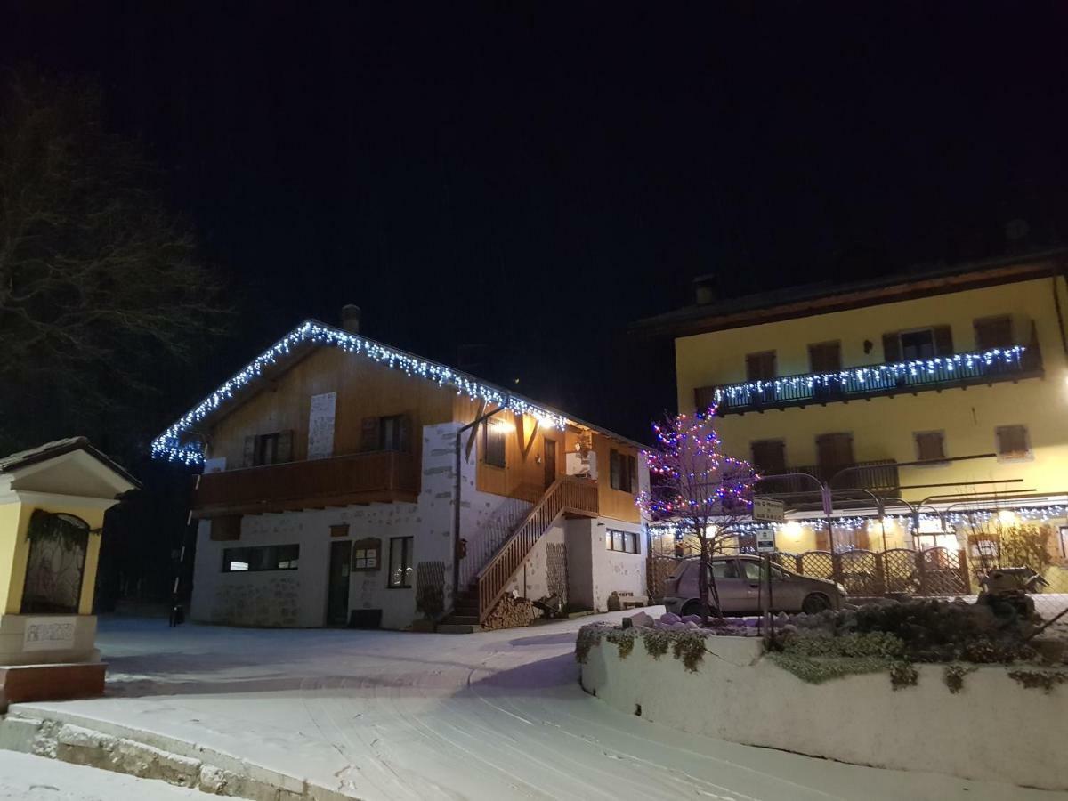 Tiarno di Sopra Albergo Casavecchia מראה חיצוני תמונה